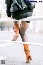 Black Tights Girl - Hotkinkyjo Sexy Audi